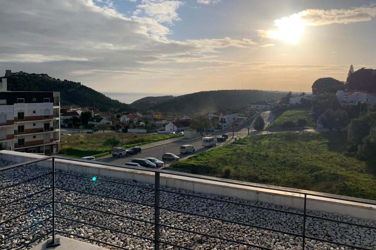 Lovelystay - 3bdr W/terrace Apartment Sesimbra